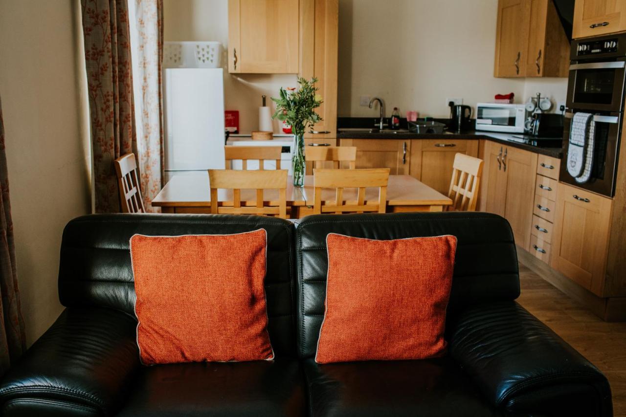 Uist Travel Accommodation Daliburgh  Dış mekan fotoğraf