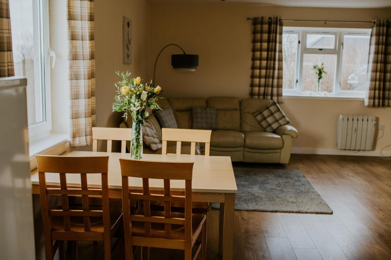 Uist Travel Accommodation Daliburgh  Dış mekan fotoğraf