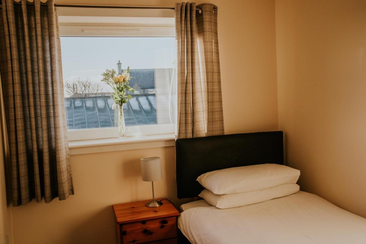 Uist Travel Accommodation Daliburgh  Dış mekan fotoğraf