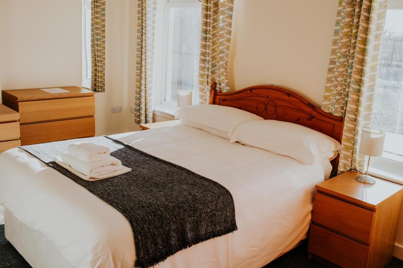 Uist Travel Accommodation Daliburgh  Dış mekan fotoğraf