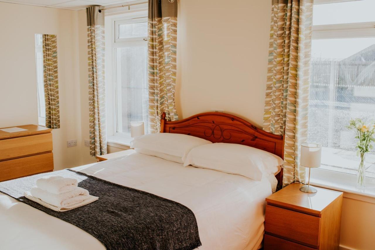 Uist Travel Accommodation Daliburgh  Dış mekan fotoğraf