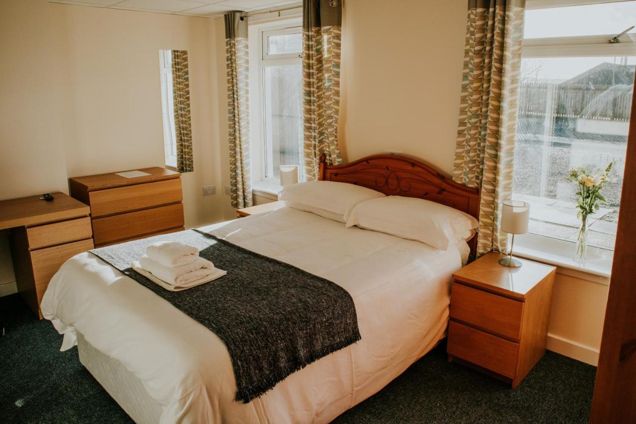 Uist Travel Accommodation Daliburgh  Dış mekan fotoğraf