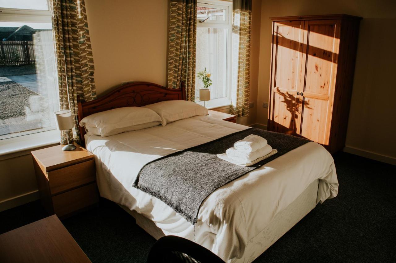Uist Travel Accommodation Daliburgh  Dış mekan fotoğraf